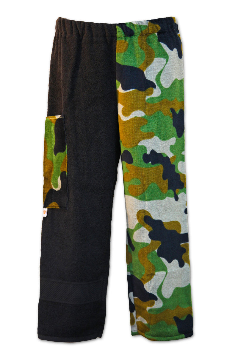 Green Camo | Black Pants